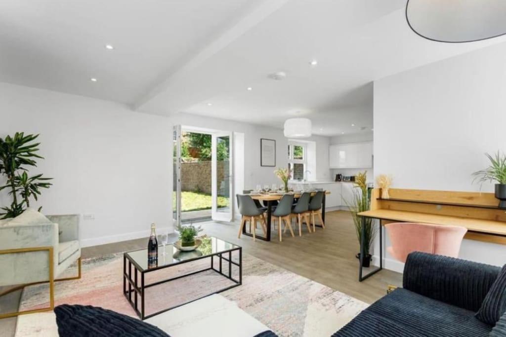 The Donkey Shed With Hot Tub Apartment Ramsgate Exterior photo